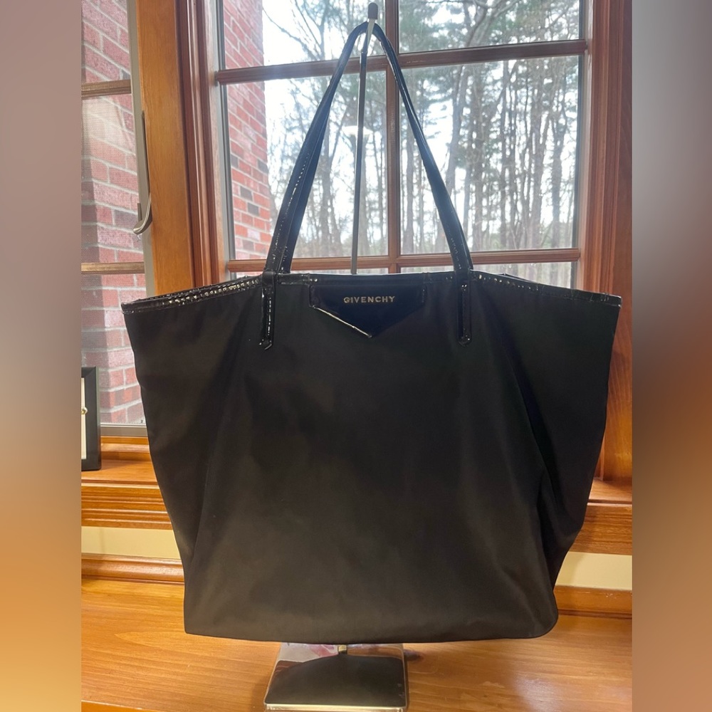 Nice Givenchy Large Nylon Tote